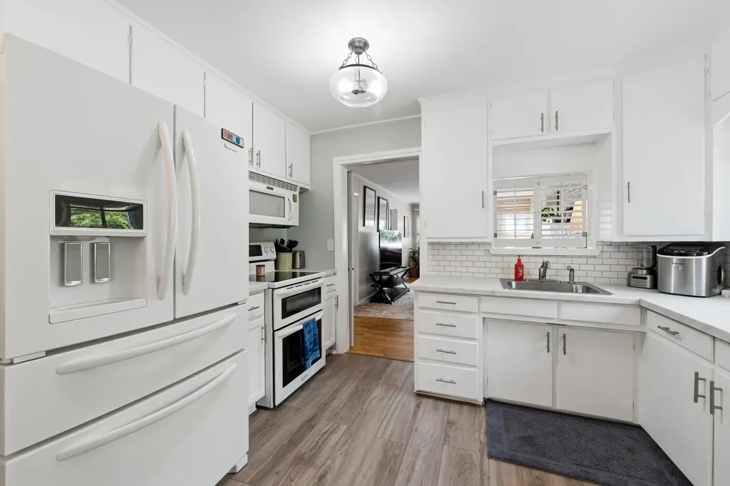 1153 Wall Lake Drive Hope Township MI 49046