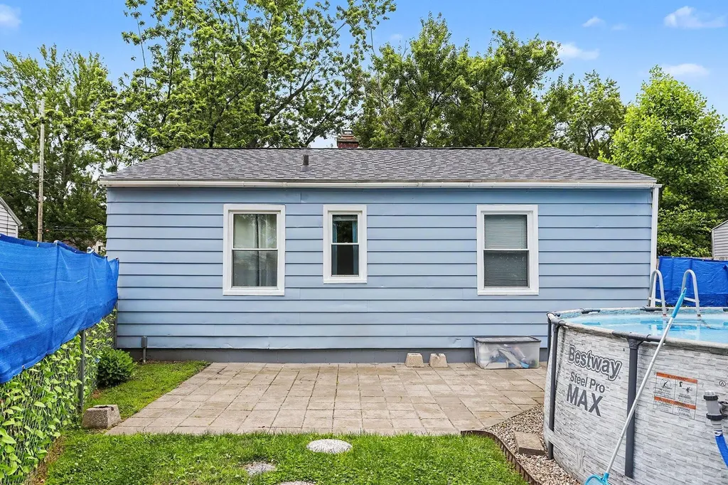 1231 Bronx Avenue Kalamazoo Charter Township MI 49048