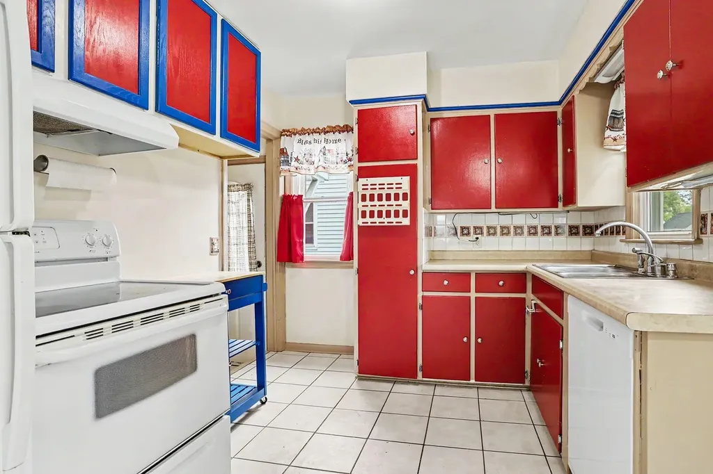 1231 Bronx Avenue Kalamazoo Charter Township MI 49048