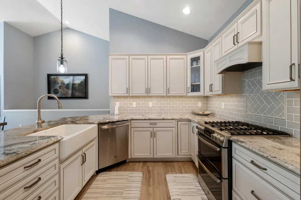 2213 Hunters Pond Comstock Charter Township MI 49048