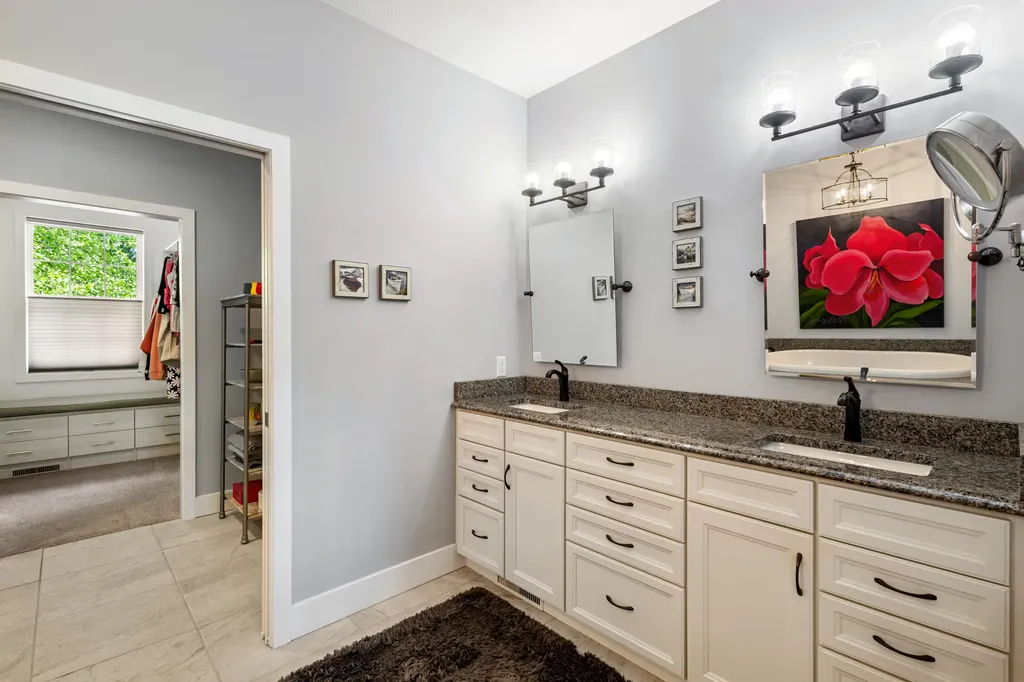 2213 Hunters Pond Comstock Charter Township MI 49048