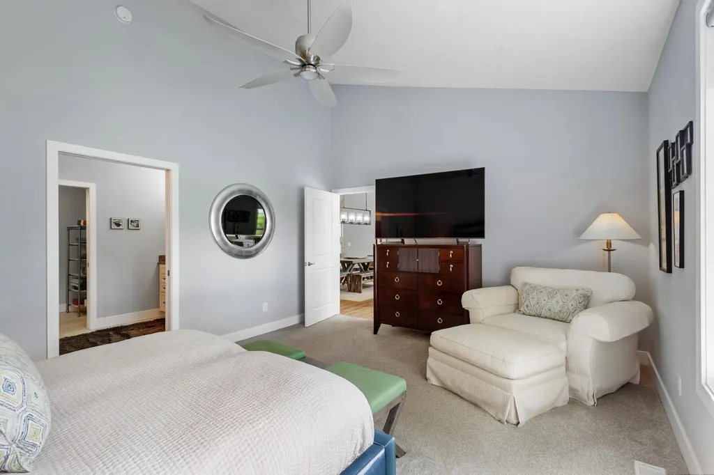 2213 Hunters Pond Comstock Charter Township MI 49048