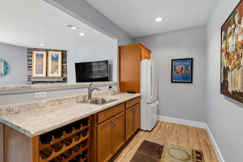 2213 Hunters Pond Comstock Charter Township MI 49048