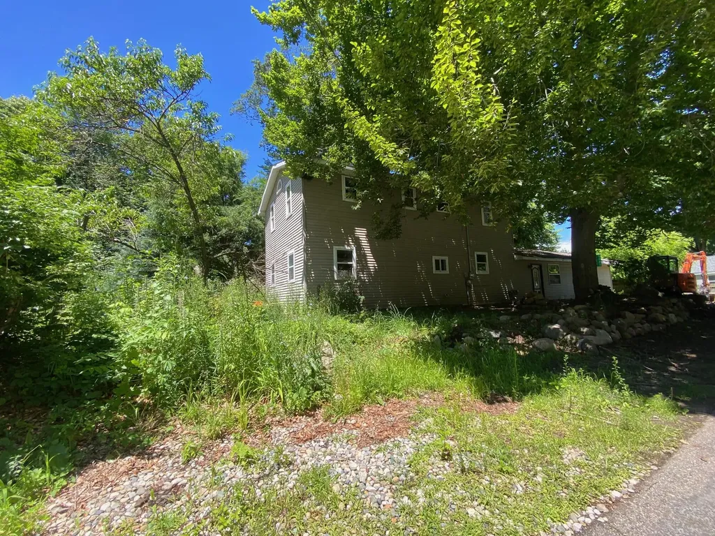 5042 4th Street Hope Township MI 49046