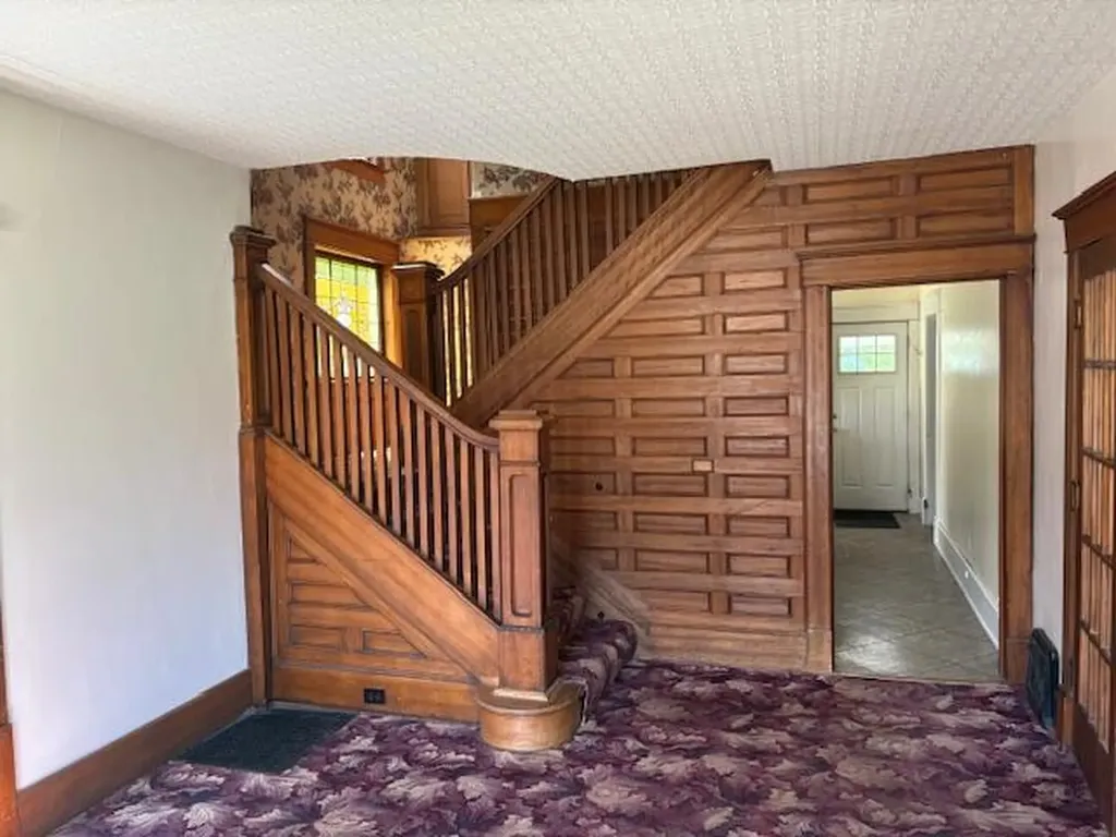 504 S Center Street Hartford City MI 49057