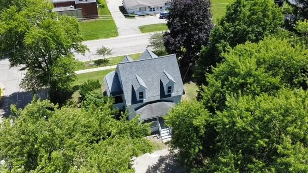 504 S Center Street Hartford City MI 49057