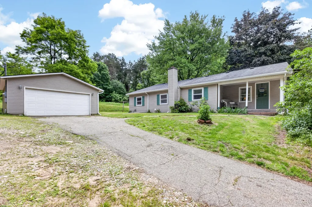 23750 N Uldriks Drive Bedford Charter Township MI 49017