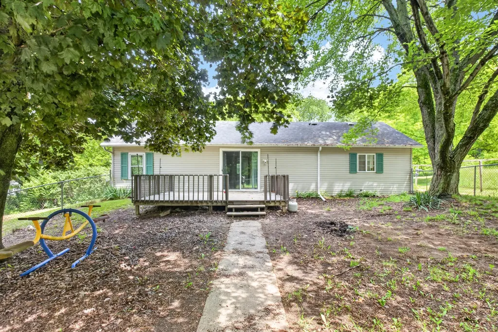 23750 N Uldriks Drive Bedford Charter Township MI 49017