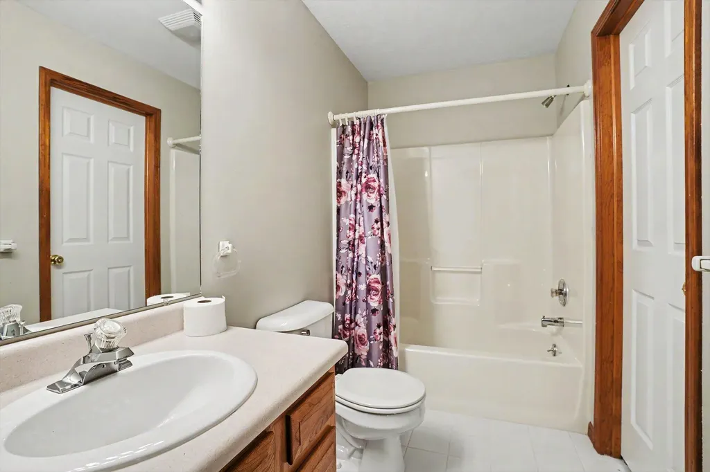 1498 Estero Drive Portage City MI 49002
