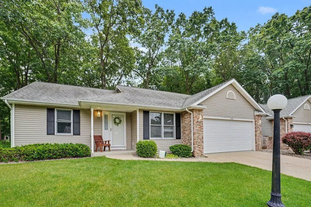 1498 Estero Drive Portage City MI 49002