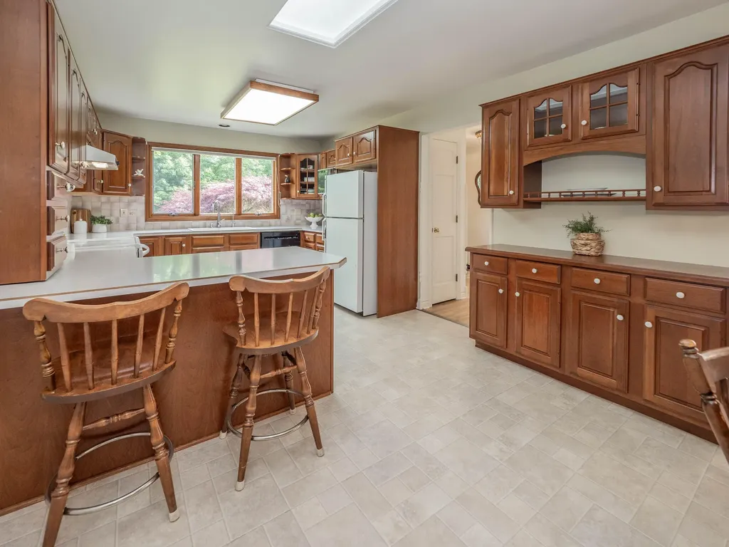6669 W H Avenue Oshtemo Charter Township MI 49009
