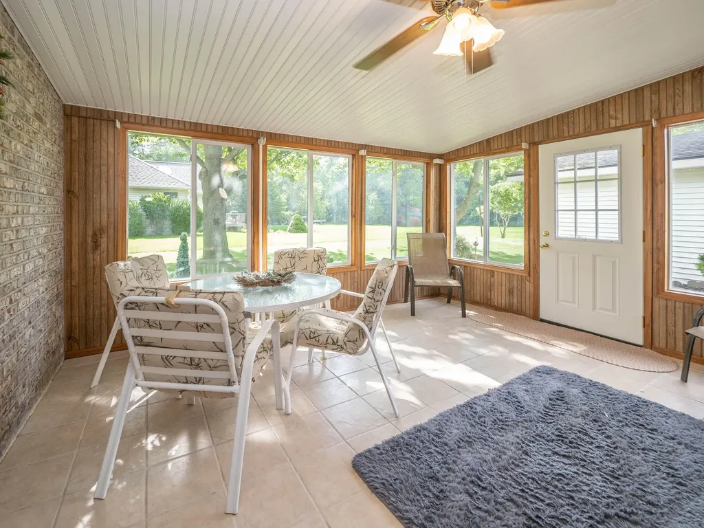 6669 W H Avenue Oshtemo Charter Township MI 49009