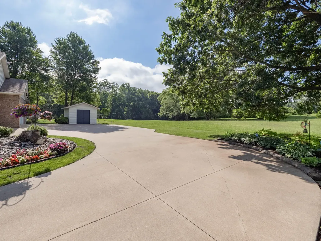 6669 W H Avenue Oshtemo Charter Township MI 49009