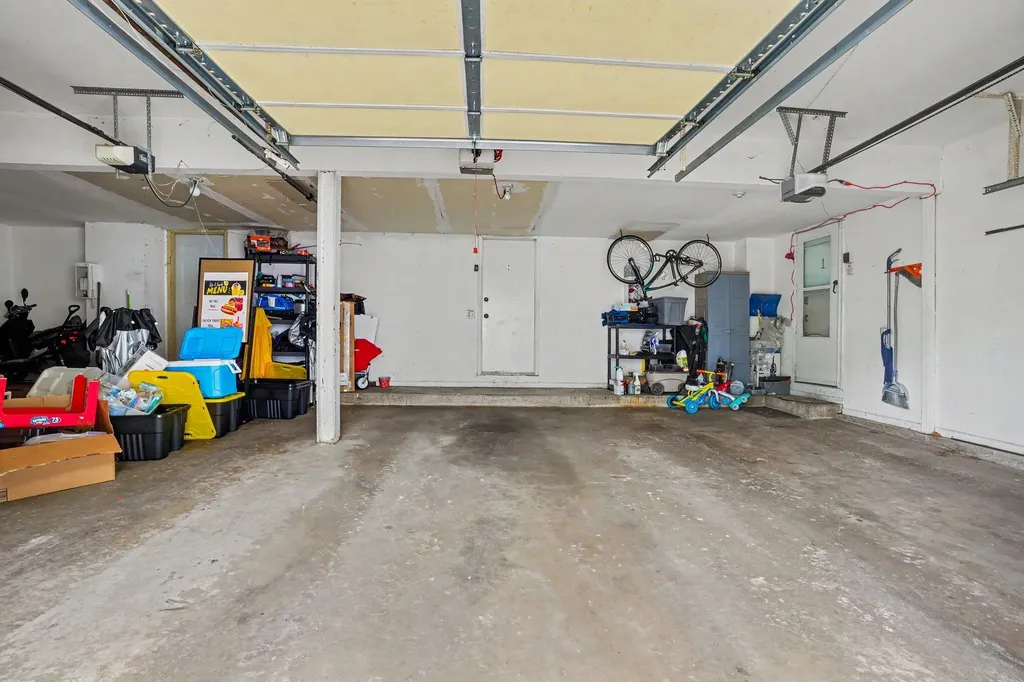 1732 Valleywood Court Portage City MI 49024
