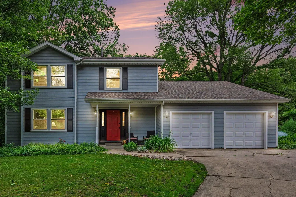 22300 Wynsmythe Drive Antwerp Township MI 49071