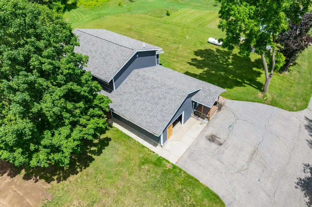 38701 County Road 665 Waverly Township MI 49079