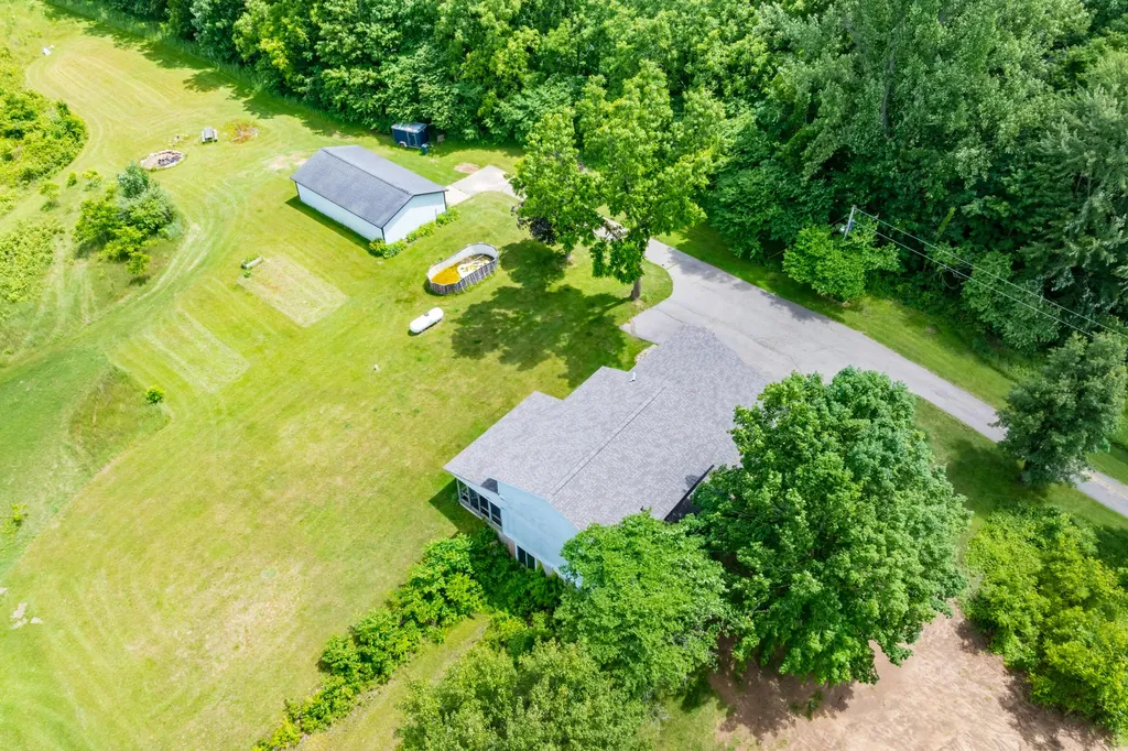 38701 County Road 665 Waverly Township MI 49079