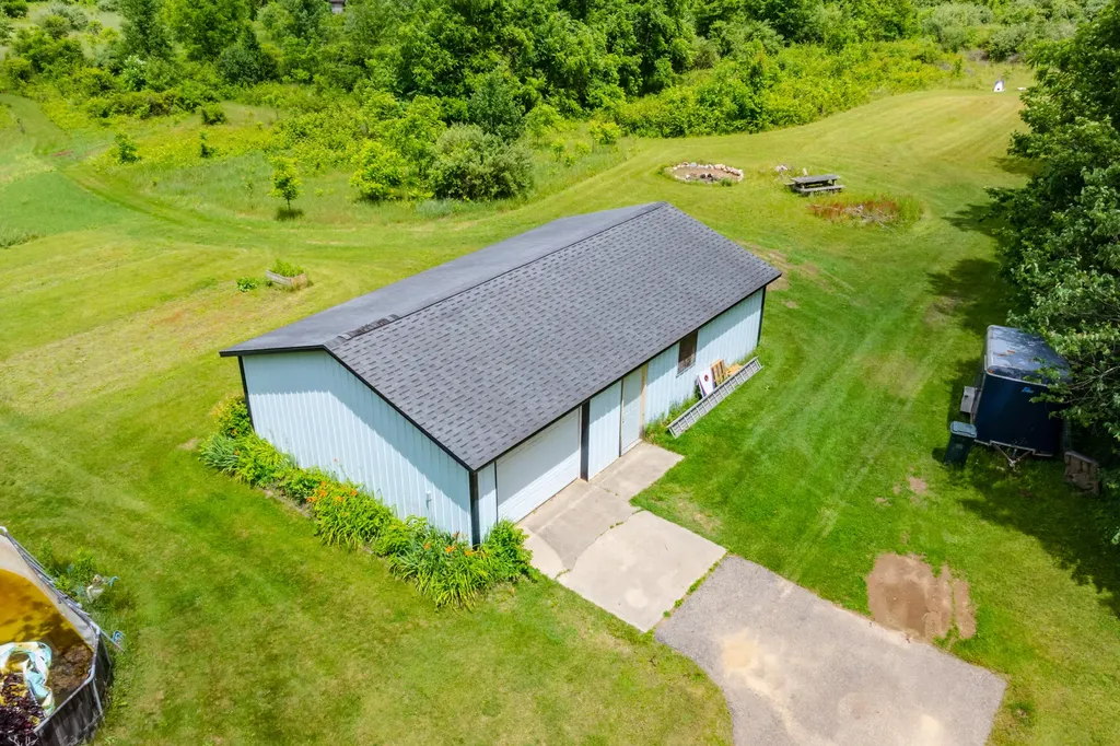 38701 County Road 665 Waverly Township MI 49079