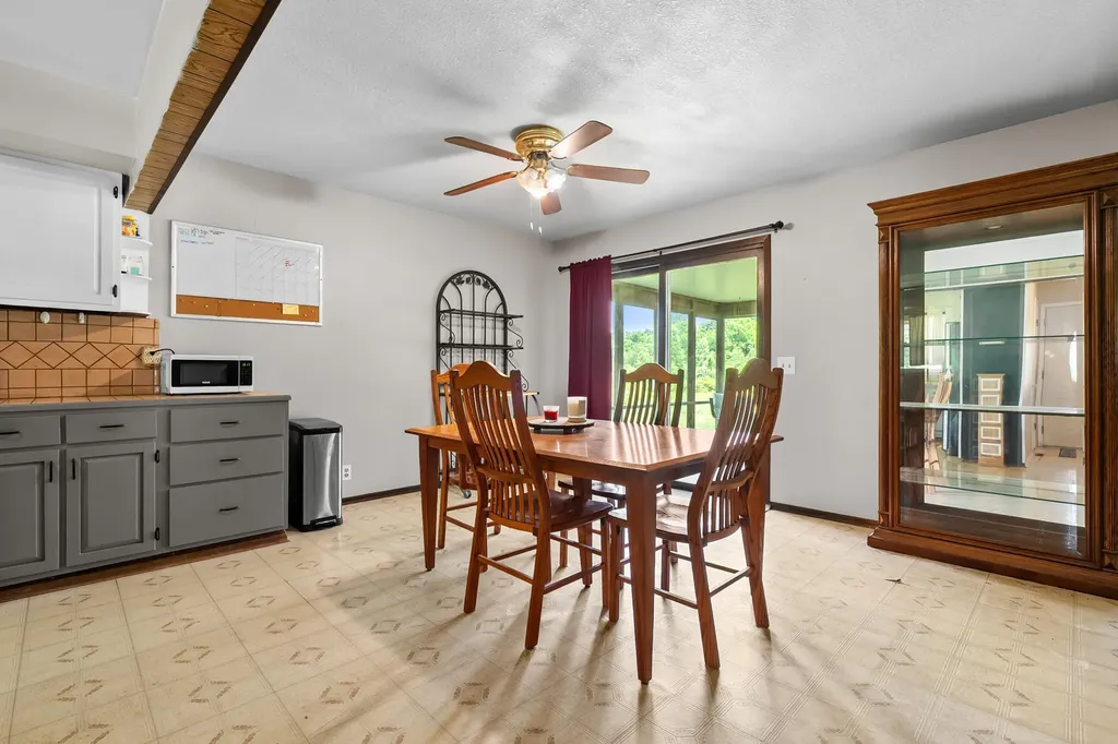 38701 County Road 665 Waverly Township MI 49079