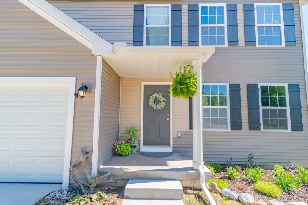 25091 Front Avenue Mattawan Village MI 49071