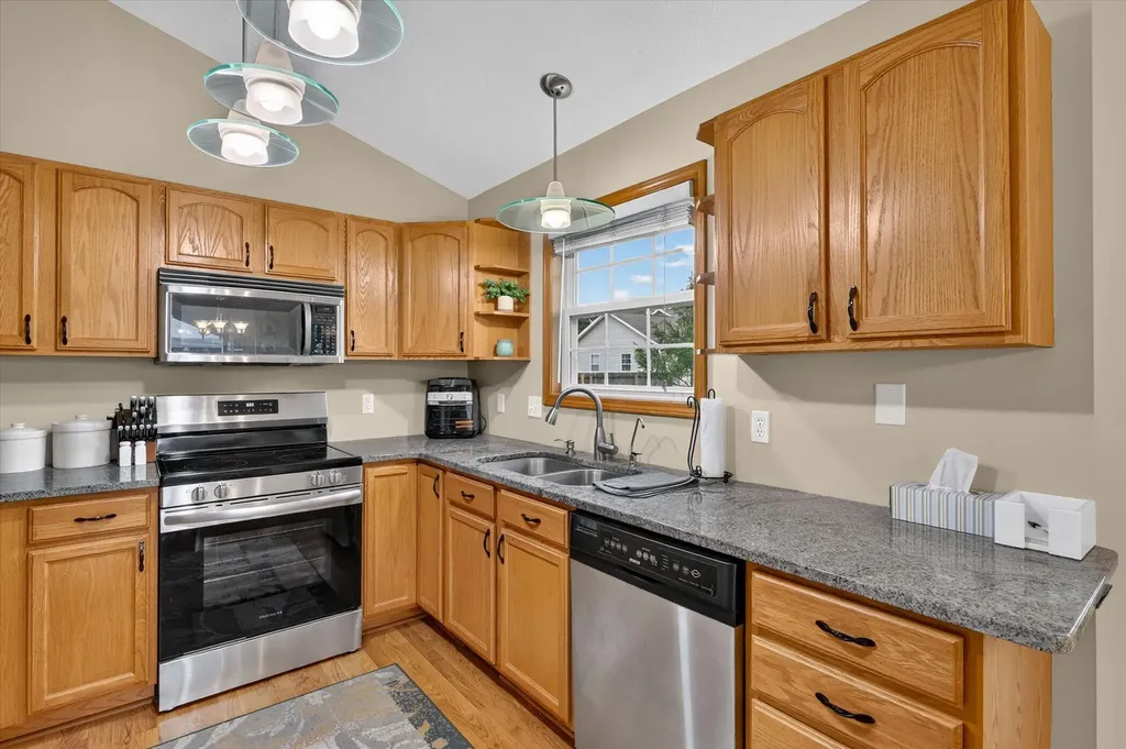 6294 Clovermeadows Avenue Pavilion Township MI 49088