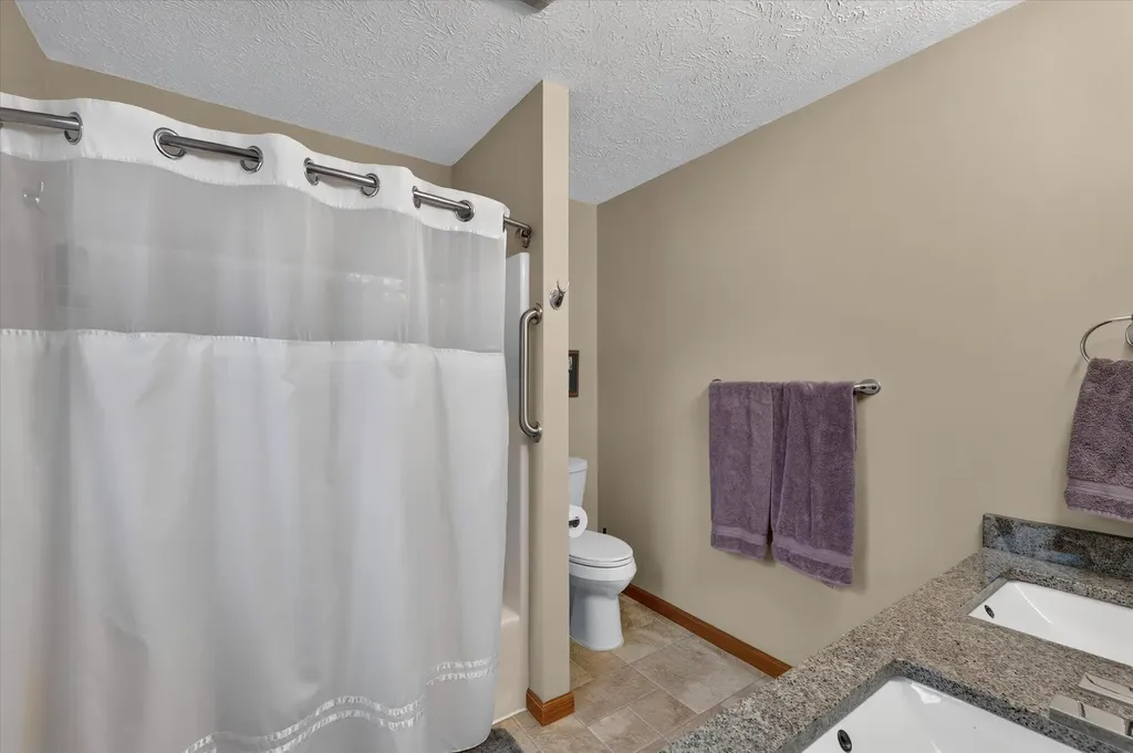 6294 Clovermeadows Avenue Pavilion Township MI 49088