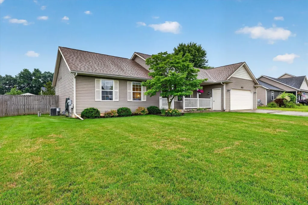 6294 Clovermeadows Avenue Pavilion Township MI 49088
