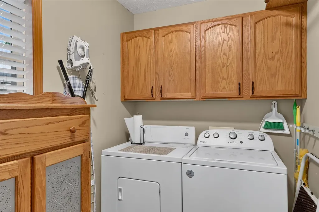 6294 Clovermeadows Avenue Pavilion Township MI 49088