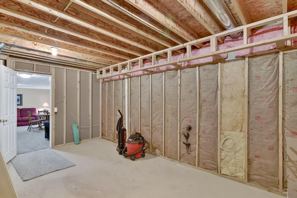 6294 Clovermeadows Avenue Pavilion Township MI 49088