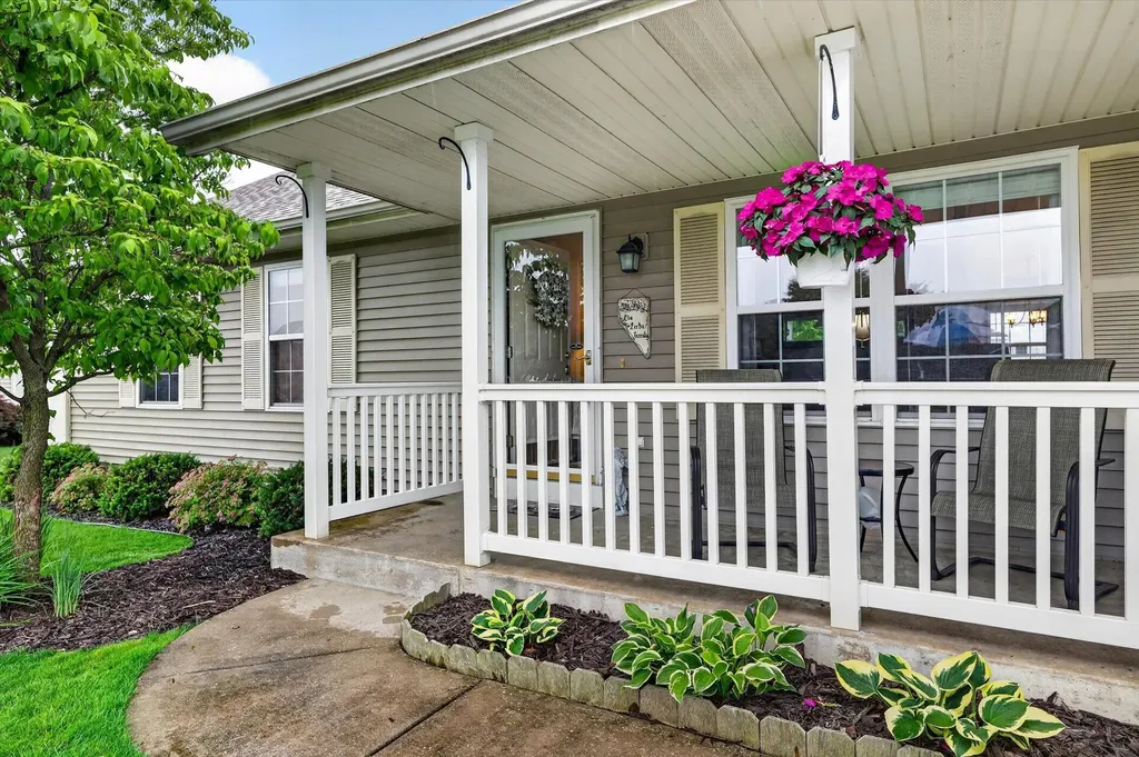 6294 Clovermeadows Avenue Pavilion Township MI 49088