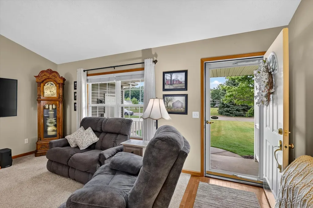 6294 Clovermeadows Avenue Pavilion Township MI 49088