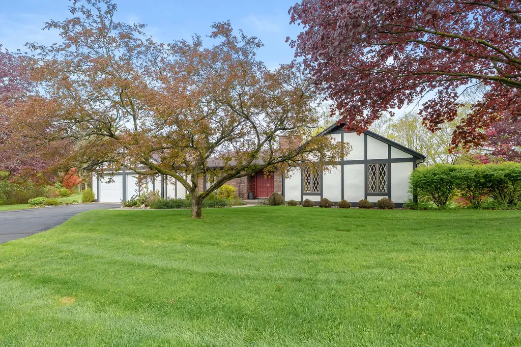 6926 W H Avenue Oshtemo Charter Township MI 49009