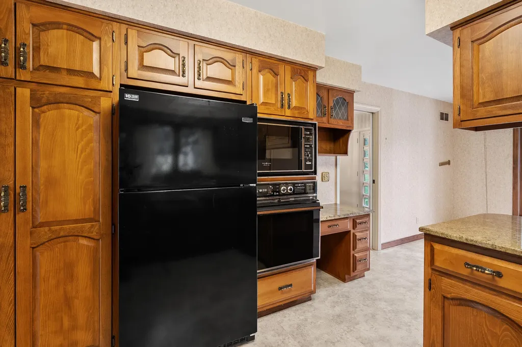 6926 W H Avenue Oshtemo Charter Township MI 49009