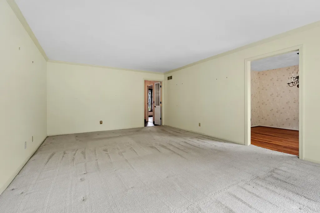 6926 W H Avenue Oshtemo Charter Township MI 49009