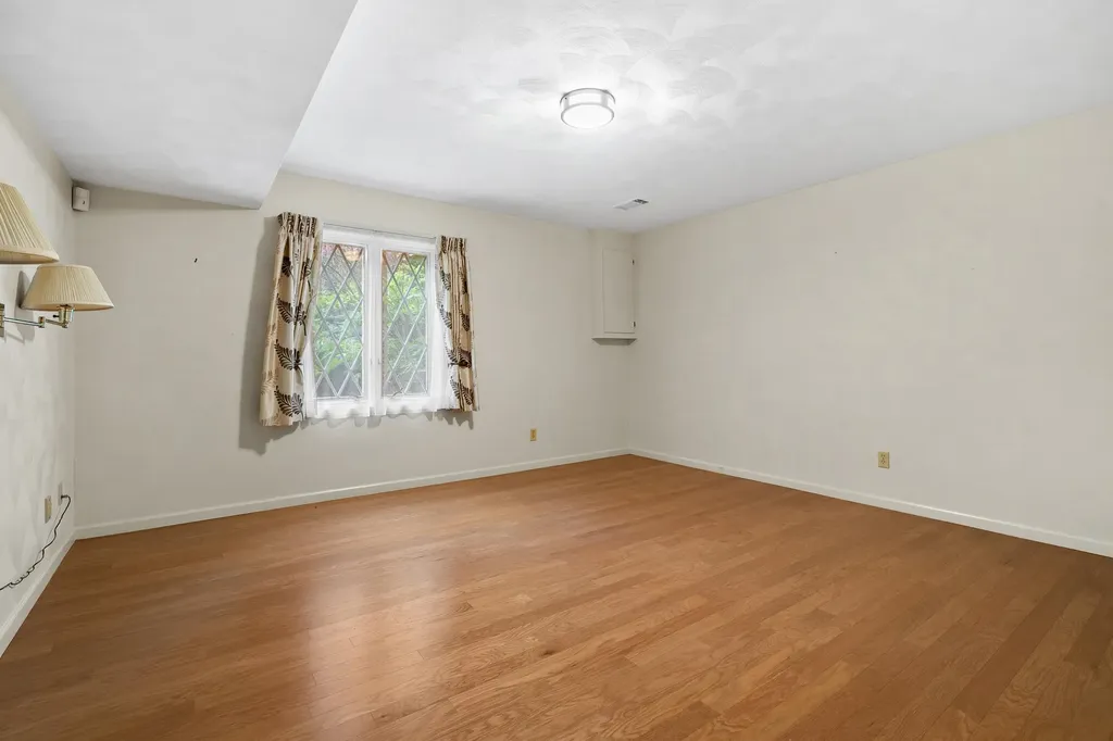 6926 W H Avenue Oshtemo Charter Township MI 49009