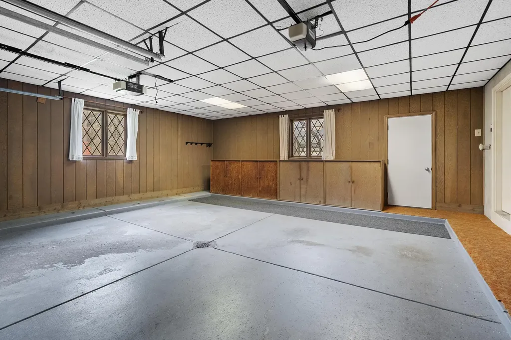 6926 W H Avenue Oshtemo Charter Township MI 49009