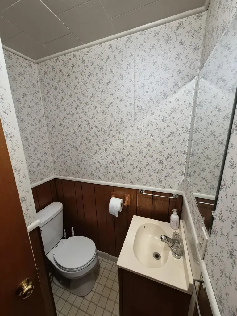 1320 Nazareth Road Kalamazoo Charter Township MI 49048