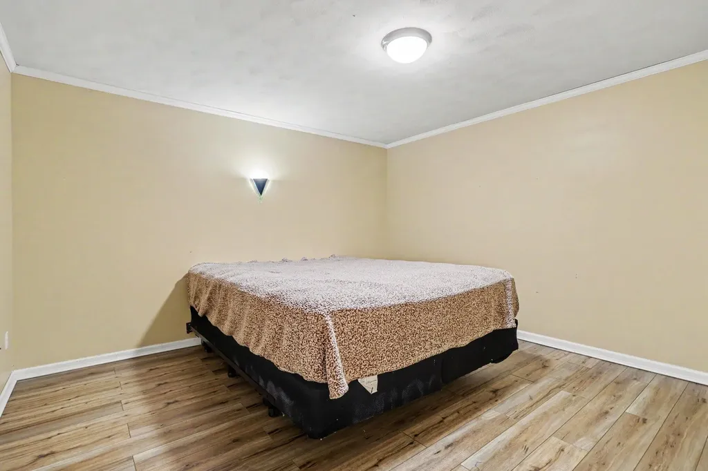 9408 E G Avenue Comstock Charter Township MI 49053
