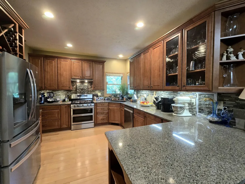 594 Springwood Drive Oshtemo Charter Township MI 49009