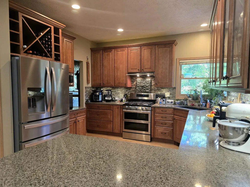 594 Springwood Drive Oshtemo Charter Township MI 49009