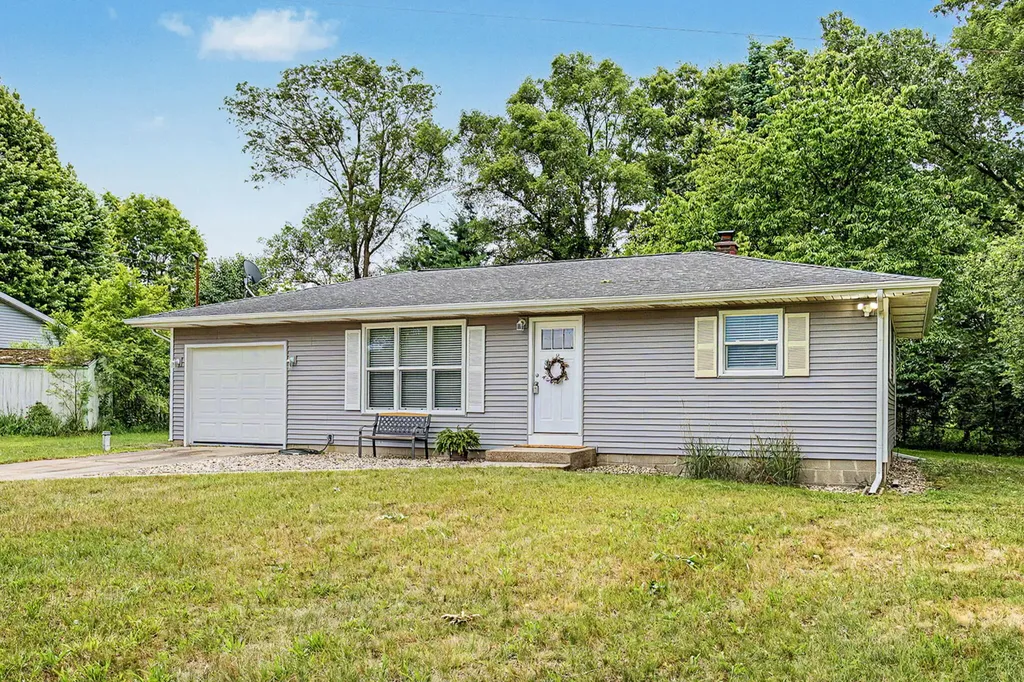 12444 S Drive N Convis Township MI 49014