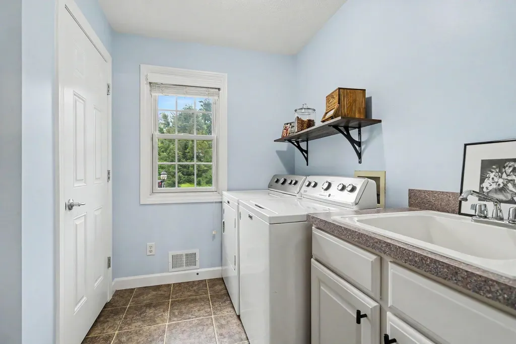 17 Longmeadow Lane Niles Township MI 49120