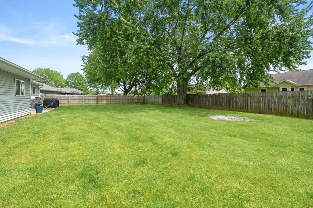 5830 Leon Avenue Pavilion Township MI 49088