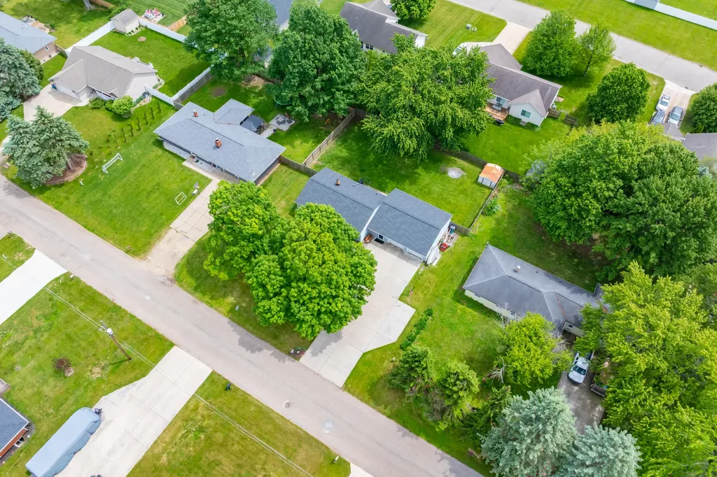 5830 Leon Avenue Pavilion Township MI 49088