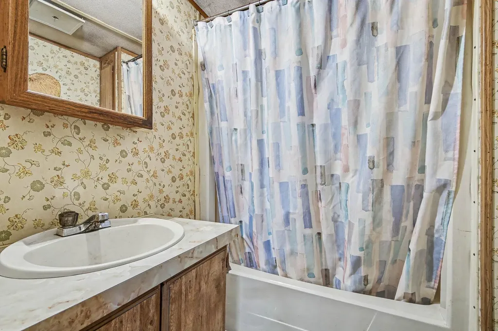 1946 142nd Avenue Dorr Township MI 49323