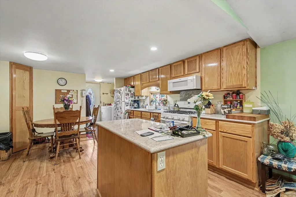 1946 142nd Avenue Dorr Township MI 49323