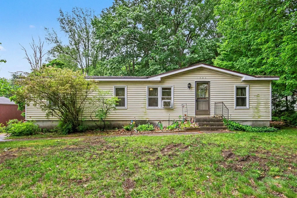 1946 142nd Avenue Dorr Township MI 49323