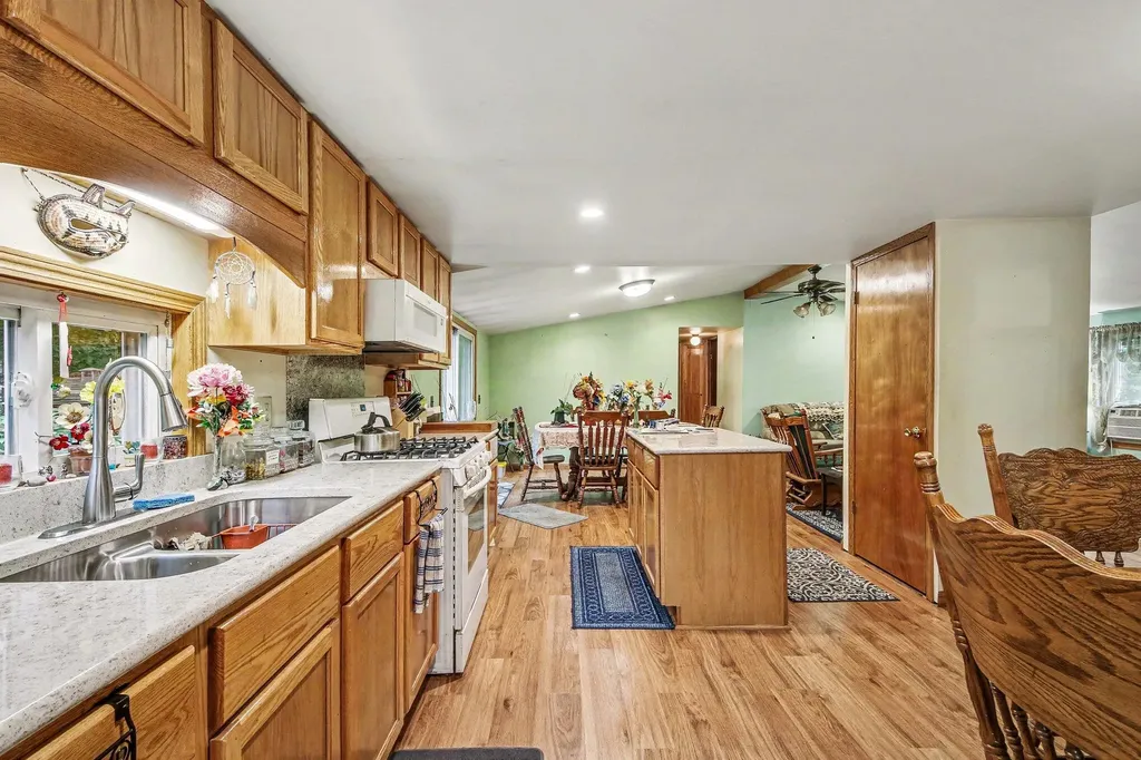 1946 142nd Avenue Dorr Township MI 49323