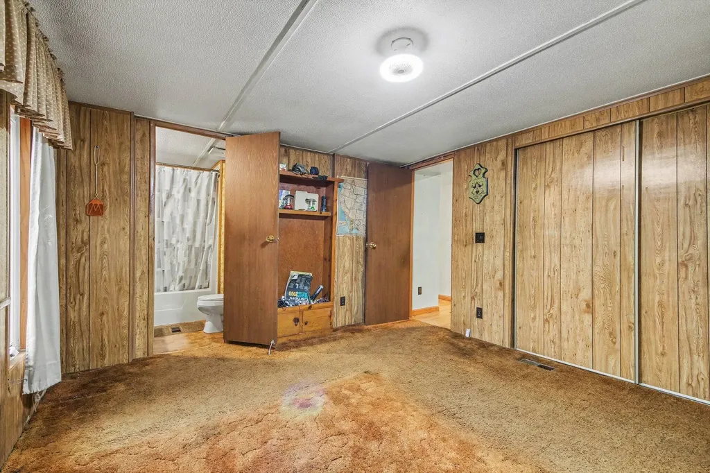 1946 142nd Avenue Dorr Township MI 49323