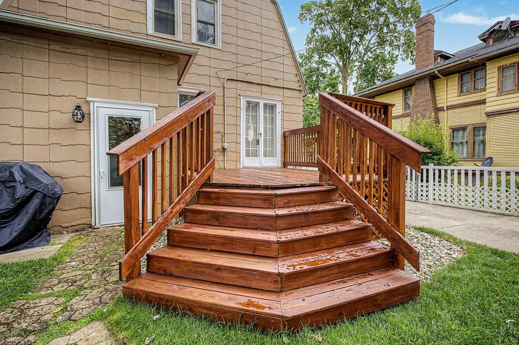 80 Garrison Avenue Battle Creek City MI 49017